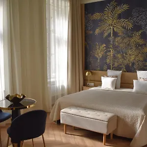 Harmonia Palace Apartment