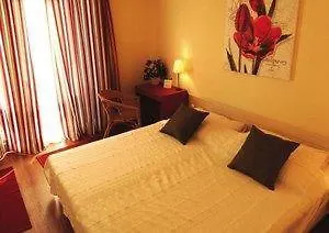 **  Bed Breakfast Hotel בודפשט הונגריה